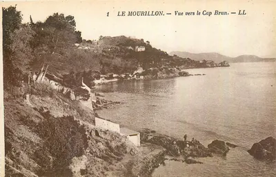 Le Mourillon — Vista para o Cabo Brun — LL