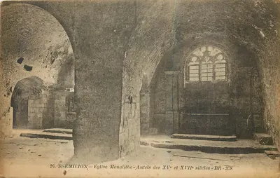 St-Émilion — Igreja Monolítica — Altar dos séculos XV e XVII — BR-358