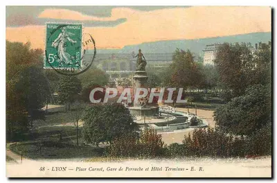 LYON — Praça Carnot, Estação de Perrache e Hotel Terminus — E. R.
