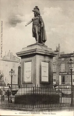 Estatua do Geral Desaix — Clermont-Ferrand — Lib. Bouge-Beal