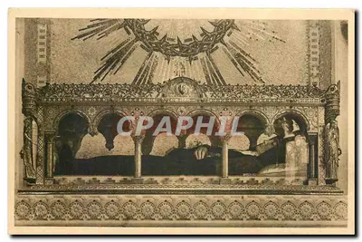 Câmara que contém as Relíquias de Santa Margarida-Maria Alacoque — Mosteiro da Visitação, Paray-le-Monial