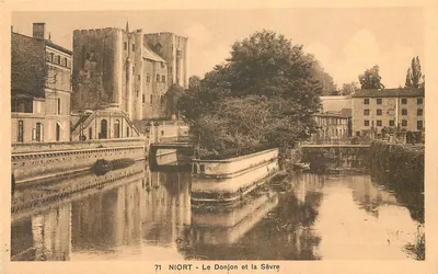 Niort - O Donjon e a Sèvre — Edição A la Civette, Niort