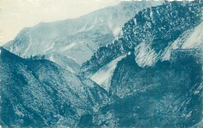 Gorges superiores do Gians — Estrada das Alpes de Pradasté — editada pela Agência Nacional de Viagens