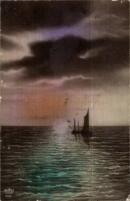 Barco a vela no mar — pôr do sol sob nuvens — FOTO COLOR 1010