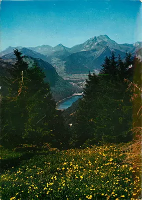 Vista do Lago de Montrond e do Roc d'Enfer — Haute-Savoie — Edições Studio Lyon Chaloyard