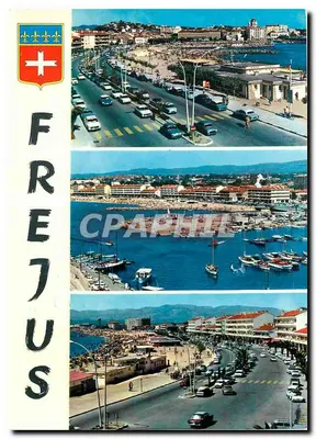 Fréjus — Vista panorâmica do porto, da praia e do boulevard