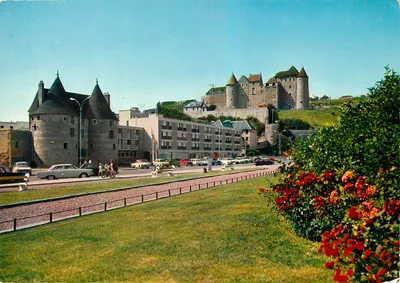 Dieppe (Seine-Maritime) — O castelo (século XV) e as torres — Artaut Frères, Nantes