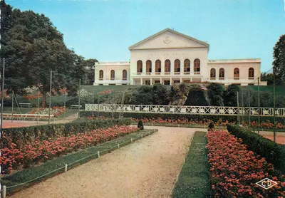 Forges-les-Eaux — Estação termal — O Casino-Théâtre — Editores C.D. 24, 11e Bobillot, Paris (Hobertat)