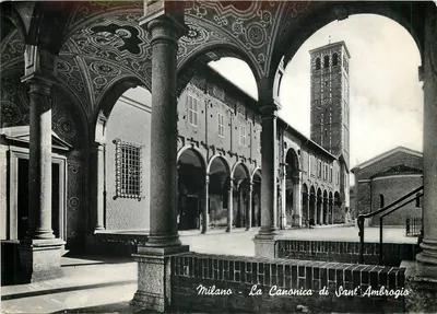 Milão - A Canonica di Sant'Ambrogio — vista do claustro e da torre — editada por C. S. R.F.A. - Milão