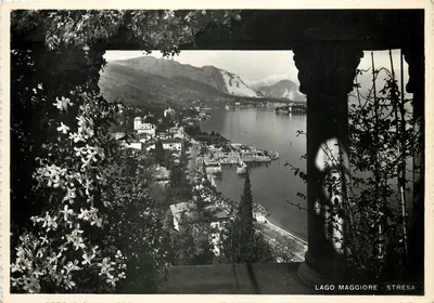 Lago Maggiore - Stresa — vista de um balcão florido — Vera Fotografia, Milano