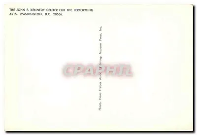 O Centro John F. Kennedy para as Artes da Cena — Washington D.C. — editor Museum Press, Inc. — Verso