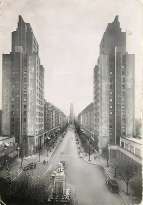 As Torres da Cidade dos Arranha-Céus — Lyon — J. Cellard