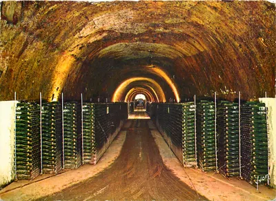 Galeria de caves de champagne — Épernay — Éditions Jean-Jaurès