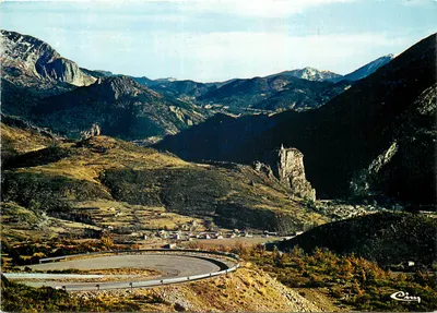 Castellane (Alpes-de-Haute-Provence) — Vista geral do col de Léques, Rodovia Napoléon — Impressor Combier, Mâcon