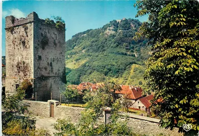 Salins-les-Bains — Os Velhos Muros: A Torre Quadrada — Éditions de Lest