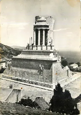 Monumento aos Mortos de Fréteval — vista panorâmica — Editor Gilletta, série 1003