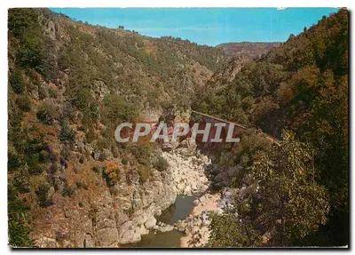 As Gorges do Doux (Ardèche) — vista do canyon com ponte — Éditions J. GELLARD, Bron (Rhône)