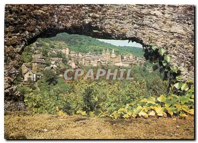 Conques (Aveyron) — O vilarejo ao lado das gargantas do Ouche — La Brede