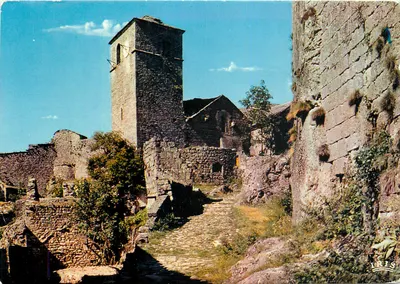 La Couvertoirade — antiga comenda dos Templários — Éditions L'Aveyron Touristique