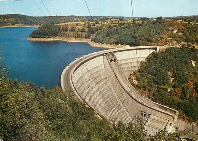 Bort-les-Orgues — O Barragem — Ektacap