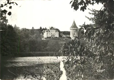 Bilhete postal moderno Dois Sêvres Melle Castelo de Melzear