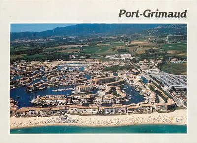 Port-Grimaud — vista aérea do porto e da praia — Éditions S.M.D. Impressions Combier