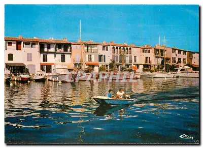 Port-Grimaud (Var) — Cidade lacustre — Étige e Manera S.A.