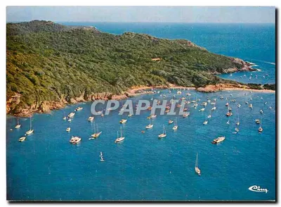 Ilha de Porquerolles — A Pérola das Ilhas de Ouro — Vista aérea — Edições S.M.D. Combier