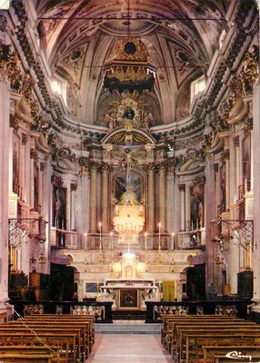 Bilhete postal moderno Sospel Alpes Mar interior da igreja de São Miguel estilo flamboyante construída em 1640, exceto o sino