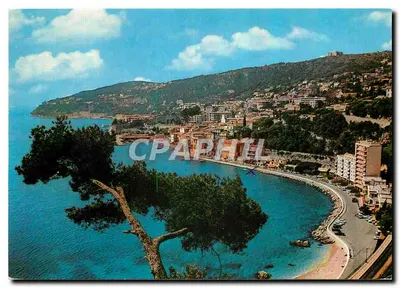 Villefranche-sur-Mer — A Promenade, o pequeno porto no fundo, o Mont Boron — Edições E.P.P.R. n°207