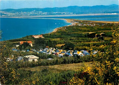 Presqu'île de Giens — A Grande Praia — Editor Combière Imprimeur, N° 0