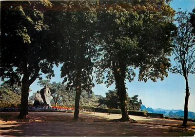 La Gigoigne — Monumento a Anatole Le Braz — Éditions La Gigoigne