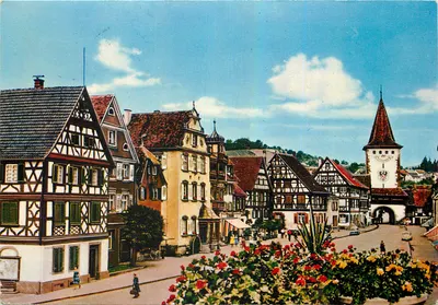 Gengenbach no Schwarzwald — Platz do mercado e Torre Oberger — Heßler und Verlag Schöning Co., Ulmbeck