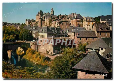 Uzerche (Corrèze) — A Pérola do Limousin — Edições Larrieu, Toulouse