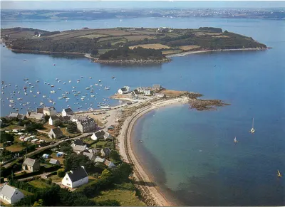 Baía de Morlaix — Ponta de Barnenez — Edições da Baía de Morlaix
