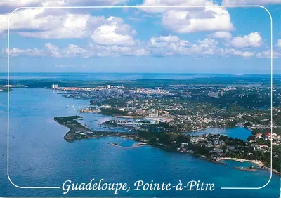 Guadalupe, Pointe-à-Pitre — vista aérea — Edições Exbrayat