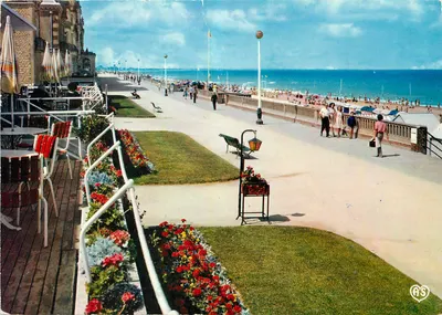 Cabourg (Calvados) — A promenade e a praia — Éditions APTAUT Pâtres, Nantes