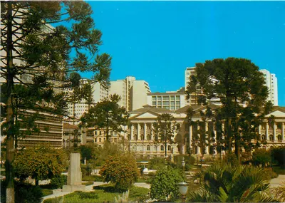 Faculdade de Medicina do Paraná — Curitiba — Brasil Turístico
