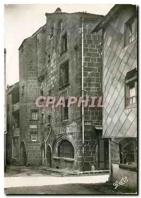 Besse-en-Chandesse — Casa da Rainha Morgot — Fachada Oeste — Photo-Ed. G. d'O.