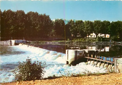 Barragem na Morne — Vincennes — Images de France