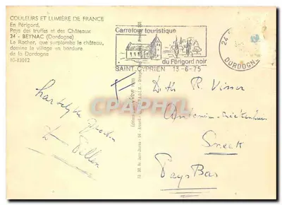 Beynac - Castelo sobre rocha dominando o vilarejo - Carrefour Touristique — Verso