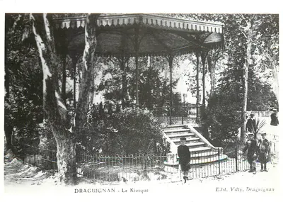 Draguignan - O Kiosque — Editora Villy, Draguignan