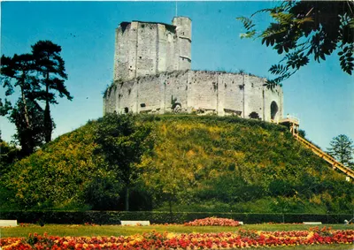 Castelo de Gisors — Ruínas medievais em colina — SODALFA, n°4