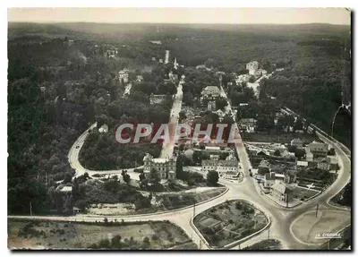 Bilhete postal moderno Bagnoles de l'Orne (Or) Vista aérea