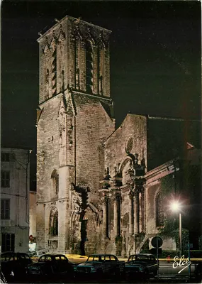 A igreja Saint-Sauveur à noite — La Rochelle — Élèce