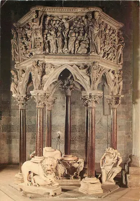 Pistoia — Púlpito de Giovanni Pisano — Igreja de São André — Foto Aurelio Amendola