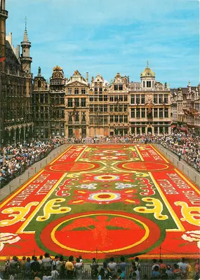 Grand Place — Tapete de flores — Edit. Thill, S.A. n°100/324