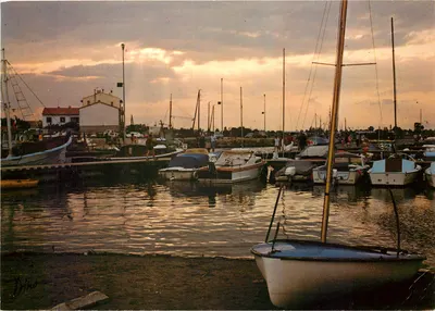 Porto de recreio — Crepúsculo — Edição e Cliché Goudin, Canet-Plage
