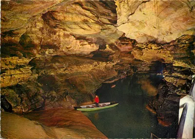 Gruta de Padirac (Lote) — A cascata do Lago dos Grandes Gours — Edições Snalét de Padirac