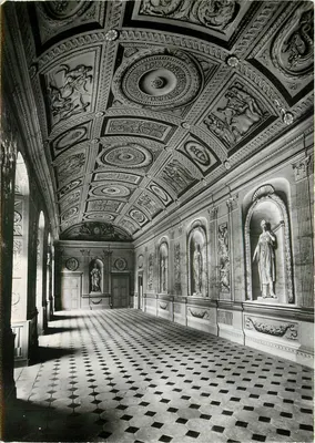 Tanlay (Yonne) — O Castelo, A Grande Galeria — Service Commercial Monuments Historiques Grand Palais